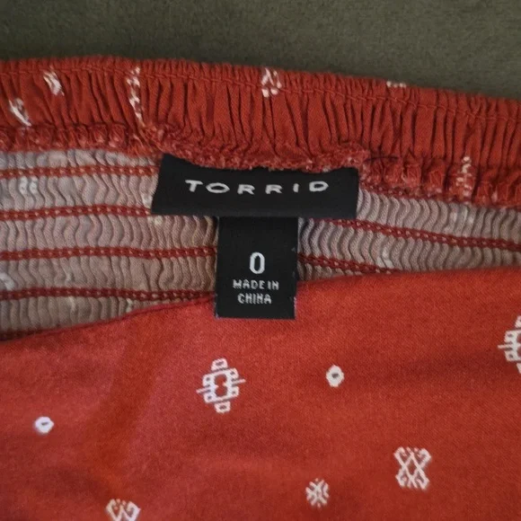 Torrid Ruffle Strap Tank - Picture 2 of 4